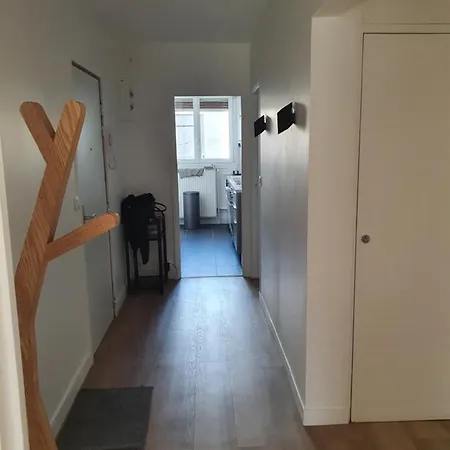 Reims Clemenceau, Confort 6 Personnes Apartment